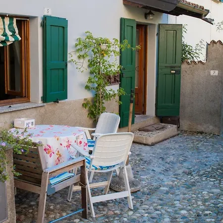 Ferienhaus La Casa Di Giulino Mezzegra